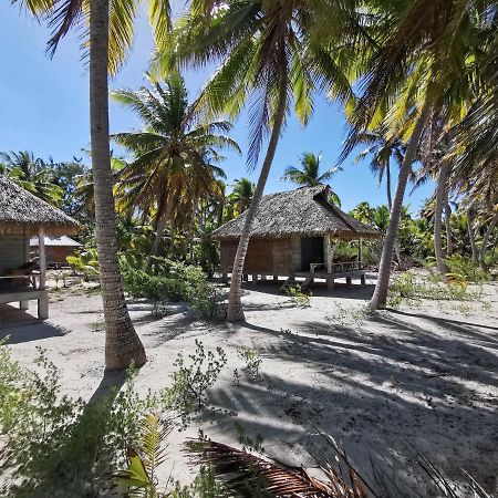 Aotera Guest House Avatoru Luaran gambar